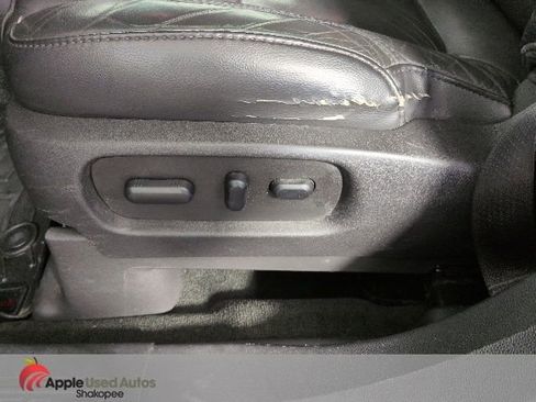 Used 2014 Ford Explorer XLT w/ Equipment Group 202A AWD/4WD image 15