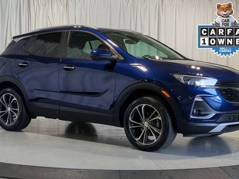 Used 2023 Buick Encore GX Select AWD/4WD image 2