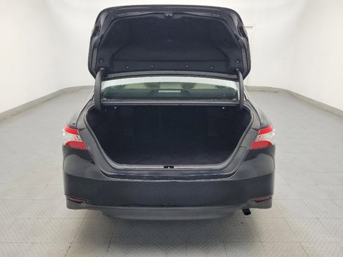 Used 2018 Toyota Camry LE w/ Convenience Package FWD image 29