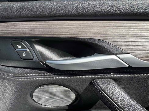 Used 2017 BMW X5 sDrive35i image 33