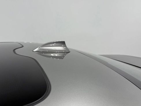 Used 2022 BMW 750i xDrive w/ Executive Package image 11