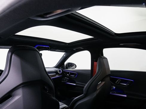 Used 2024 Mercedes-Benz C 63 AMG S image 25