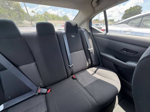 Used 2025 Nissan Sentra SV FWD image 31