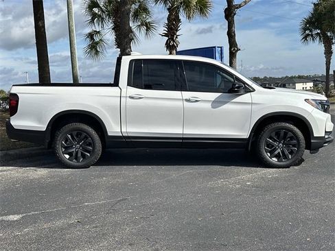 New 2026 Honda Ridgeline Sport image 2
