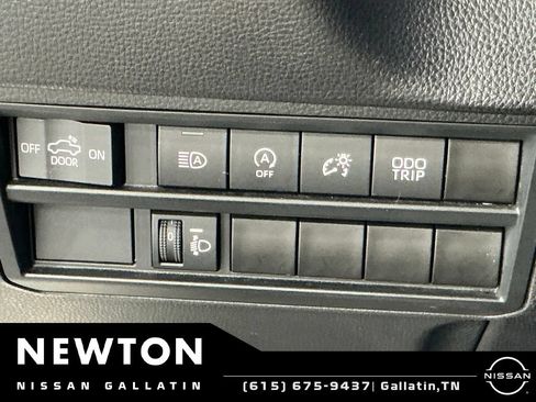 Used 2022 Toyota Tundra SR5 RWD image 31
