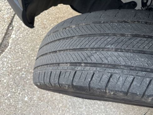 Used 2023 Honda Pilot Sport image 31