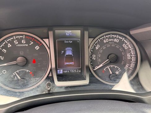 Used 2022 Toyota Tacoma TRD Pro AWD/4WD image 21