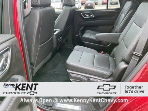 Used 2021 Chevrolet Tahoe Z71 w/ Z71 Signature Package image 23