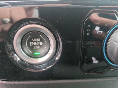 Used 2022 Chevrolet Silverado 1500 LT image 15