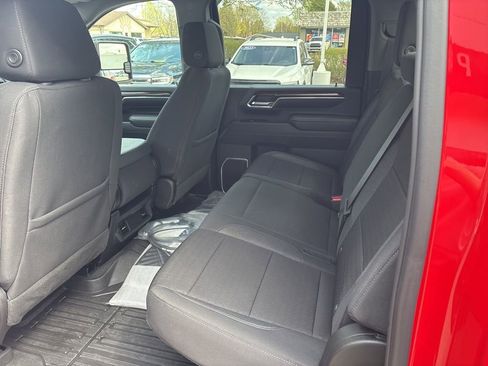 Used 2024 GMC Sierra 2500 SLE AWD/4WD image 11