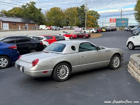 Used 2004 Ford Thunderbird image 3