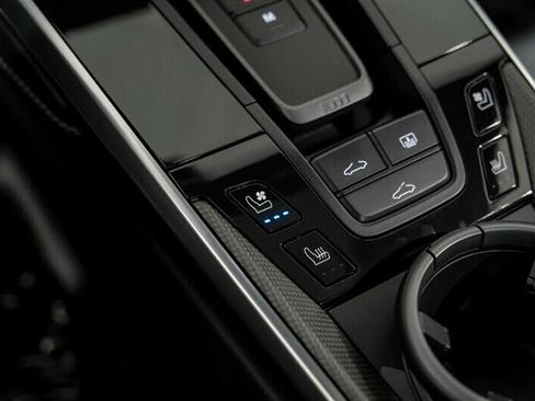 Used 2023 Porsche 911 Turbo S image 24