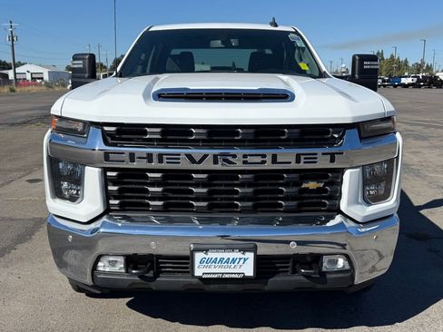 Used 2022 Chevrolet Silverado 2500 LT w/ Convenience Package image 2