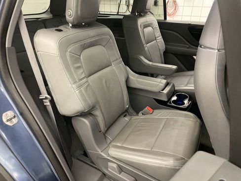 Used 2020 Lincoln Aviator Reserve w/ Equipment Group 202A AWD/4WD image 22