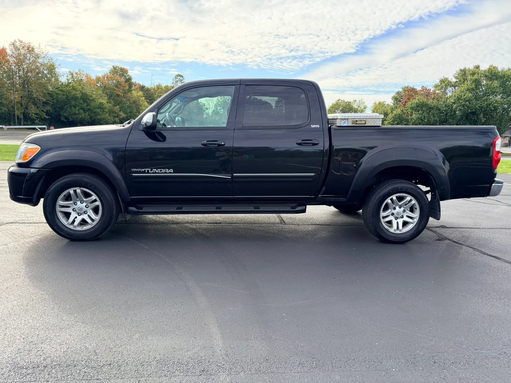 Used 2006 Toyota Tundra SR5 w/ All Weather Guard Pkg AWD/4WD image 2