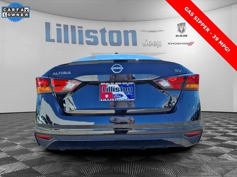 Used 2023 Nissan Altima 2.5 SV image 5