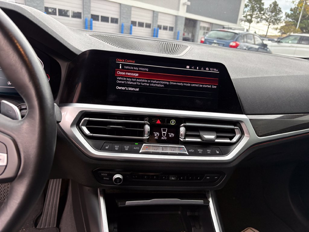 Used 2019 BMW 330i xDrive Sedan w/ Driving Assistance Package AWD/4WD image 24