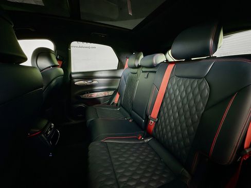 Used 2024 Genesis GV70 3.5T Sport w/ Sport Advanced Package image 24