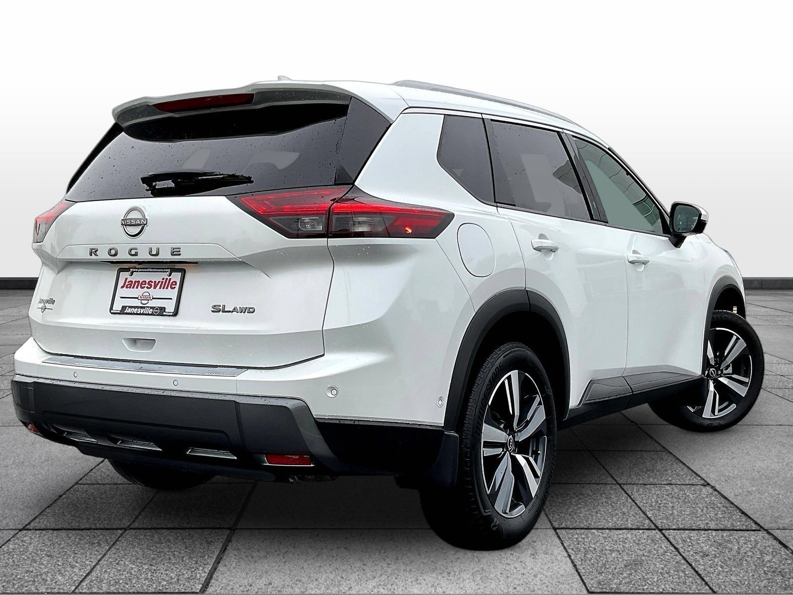 Certified 2024 Nissan Rogue SL w/ SL Premium Package AWD/4WD image 7