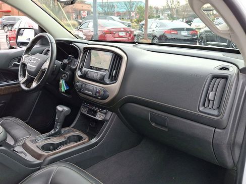 Certified 2021 GMC Canyon Denali image 28