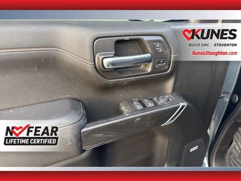 Used 2021 GMC Sierra 1500 AT4 w/ AT4 Preferred Package image 8