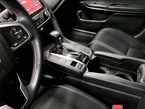 Used 2020 Honda Civic Sport image 16