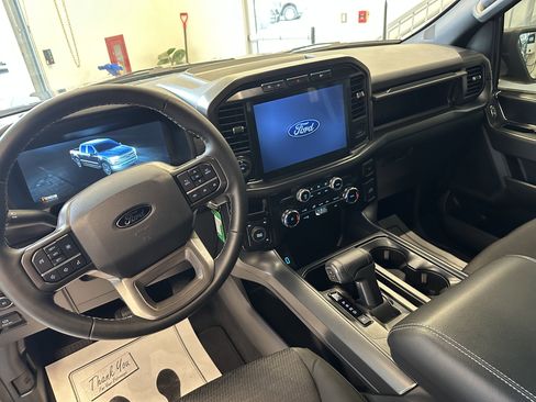 Used 2024 Ford F150 XLT w/ XLT Black Appearance Package image 11