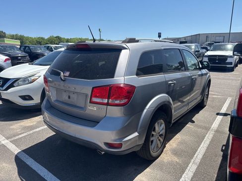 Used 2017 Dodge Journey SXT AWD/4WD image 14