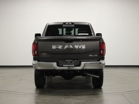 New 2026 RAM 2500 Big Horn AWD/4WD image 7