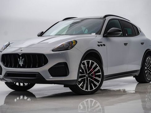 Certified 2025 Maserati Grecale Modena AWD/4WD image 1