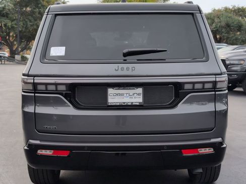 New 2026 Jeep Grand Wagoneer Summit image 6