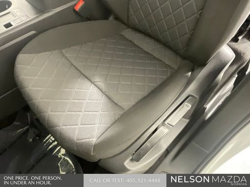 Used 2021 Volkswagen Atlas S FWD image 24