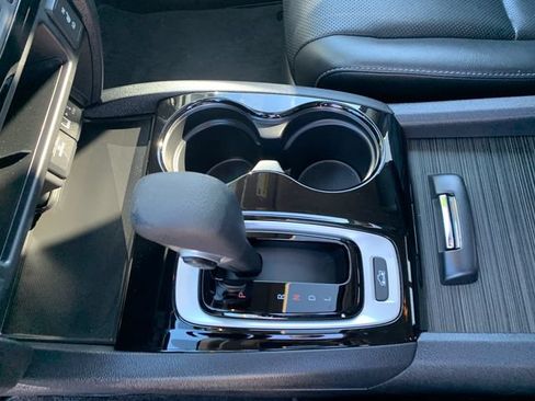 Used 2018 Honda Ridgeline RTL-E image 26
