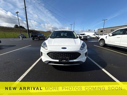 Used 2020 Ford Escape S image 8
