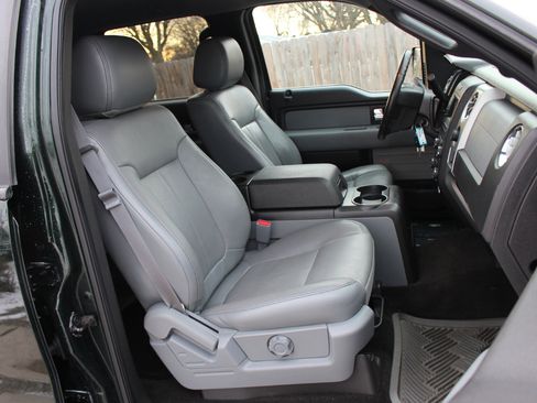 Used 2014 Ford F150 XLT w/ Equipment Group 302A Luxury image 38