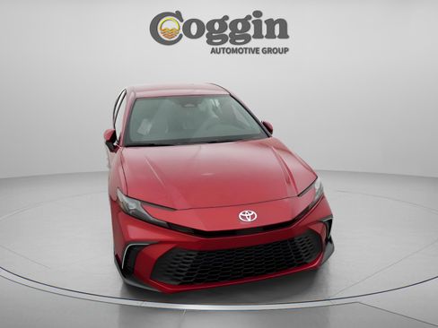New 2026 Toyota Camry SE FWD image 28