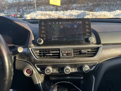 Used 2020 Honda Accord Sport image 18