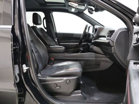 Used 2023 Dodge Durango GT image 43
