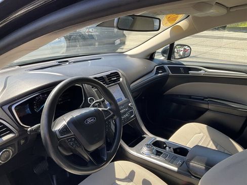 Used 2020 Ford Fusion S FWD image 14