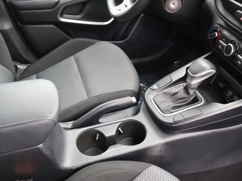 Used 2022 Kia Soul LX w/ Technology Package FWD image 16