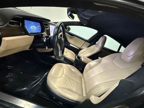 Used 2015 Tesla Model S 70D image 15