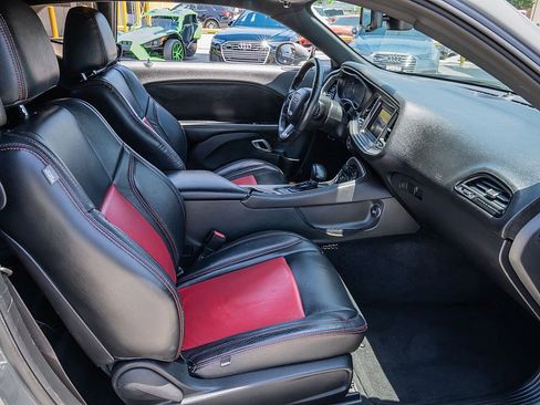 Used 2019 Dodge Challenger SXT w/ Blacktop Package RWD image 14