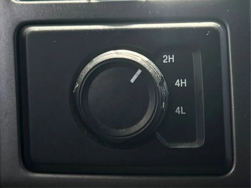 Used 2018 Ford F250 XLT w/ Snow Plow Prep Package AWD/4WD image 40