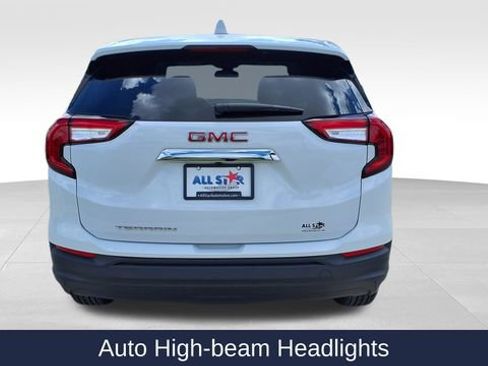 Used 2023 GMC Terrain SLE FWD image 7
