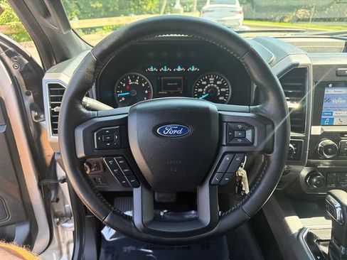 Used 2019 Ford F150 XLT w/ Equipment Group 302A Luxury AWD/4WD image 28