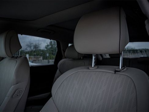 Used 2022 Genesis GV80 3.5T Advanced + image 15