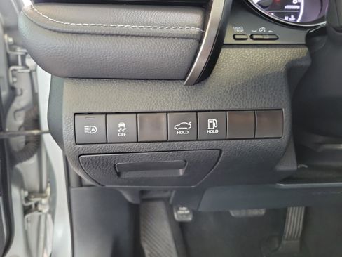 Used 2024 Toyota Camry SE image 22