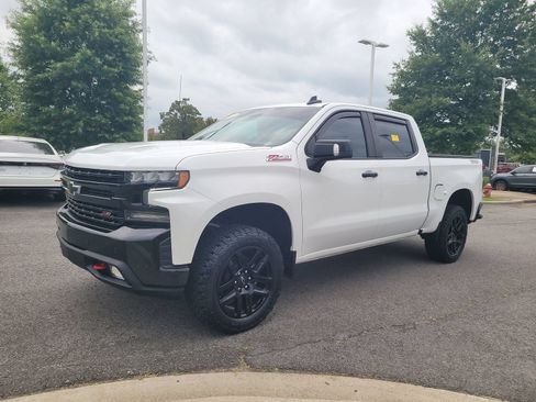 Used 2022 Chevrolet Silverado 1500 LT Trail Boss w/ Safety Package AWD/4WD image 7
