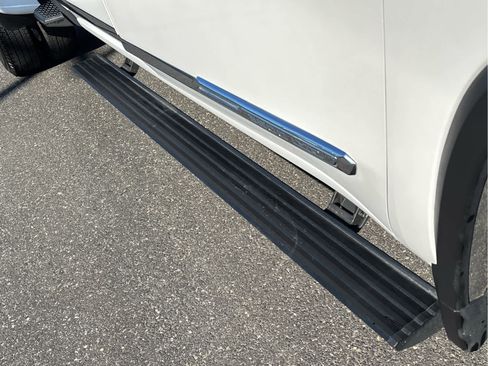 Certified 2024 Chevrolet Silverado 3500 High Country w/ High Country Premium Package image 35