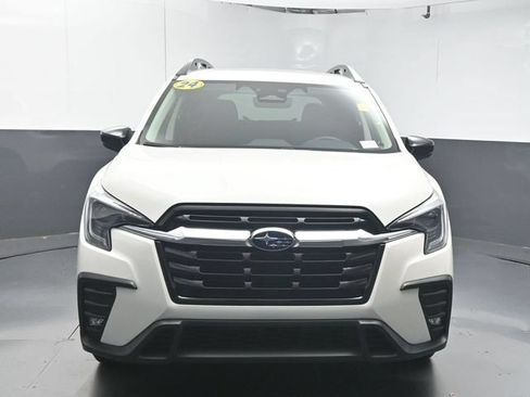 Used 2024 Subaru Ascent Limited AWD/4WD image 3